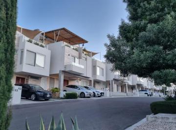 Casa en condominio · 243m² · 3 Recámaras · Casa en Venta con Roof Garden en Figue, Zibata, Queretaro