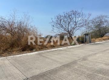 Terreno / Lote · 663m² · Terreno en Venta en Fraccionamiento Club de Golf Santa Fe – Xochitepec, Morelos - (4)