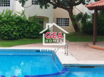 Casa · 3 Recámaras · 1 Estacionamiento · Casa en Renta Semi Equipada en Villas Nautico Tampico, Tamps