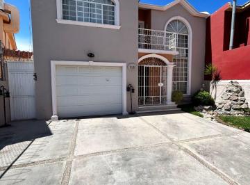 Casa en condominio de 3 habitaciones, Chihuahua · Casa en Renta en Residencial Bahias Chihuahua
