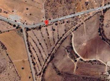 Terreno / Lote · 10000m² · Terreno de 32,000 m a Pie de Carretera, Tequisquiapan, Qro