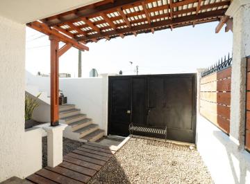 Casa de 2 habitaciones, Bahía de Banderas · Casa en Venta de Dos Niveles con Ampliación a Negocio en Valle Dorado