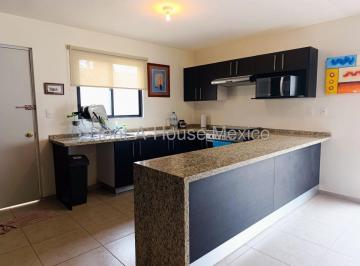 Casa en condominio de 3 habitaciones, El Marqués · Casa en Venta en Zibata, con Roof Garden Zibata, Qúerétaro