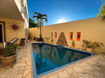 Casa · 344m² · 3 Recámaras · 3 Estacionamientos · Casa en Venta en Col. El Charro, $8’250,000