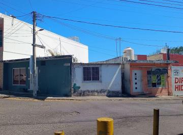 Oficina · 198m² · 3 Recámaras · Oficina - Revolución