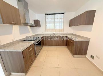 Casa en condominio de 3 habitaciones, El Marqués · Venta en Zibatá | Privada con Amenidades | Seguridad 24/7 | 3 Recámaras y Estacionamiento Techado