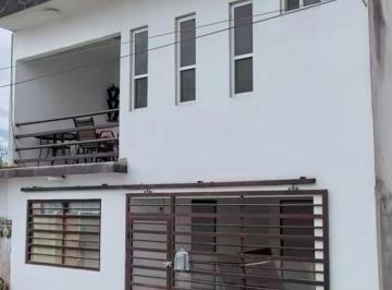 Casa · 148m² · 4 Recámaras · 1 Estacionamiento · Casa en Venta Equipada Las Quintas - Juárez, N. L.