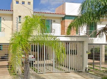 Casa de 3 habitaciones, Guadalajara · Aprovecha! Se Remata Linda Casa en Panorámica Huentitán, Jalisco