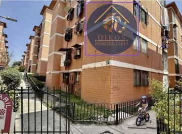 Departamento de 2 habitaciones, Iztapalapa · Departamento en Venta Bien Conservado, 2 Recamaras, Recién Pintado.