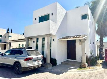 Casa en condominio de 3 habitaciones, San Andrés Cholula · Renta Casa en Camino Real a Cholula