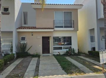 Casa de 3 habitaciones, Tlajomulco de Zúñiga · Casa en Renta Fracc. Los Manzanos