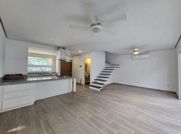 Casa en condominio de 3 habitaciones, Benito Juárez · Casa en Venta 3 Recamaras 3.5 Baños Cuarto de Tv Cuarto de Servicio Arbolada Huayacan Cancun