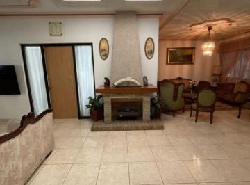 Casa de 5 habitaciones, Zapopan · Casa en Venta en Las Fuentes Zapopan | 800 m Terreno | Circunvalación Sur