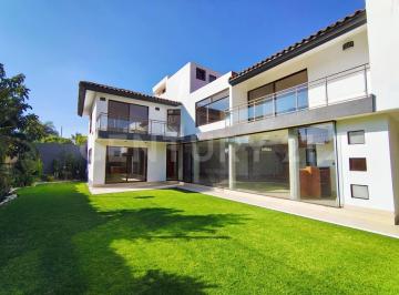 Casa · 518m² · 3 Recámaras · 3 Estacionamientos · Casa Residencial en Venta, Puerta Paraiso, Zona Atlixcayotl, Puebla