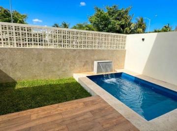 Casa de 3 habitaciones, Benito Juárez · Casa con Alberca, Comunidad Privada, en Venta, Río Residencial, Cancún