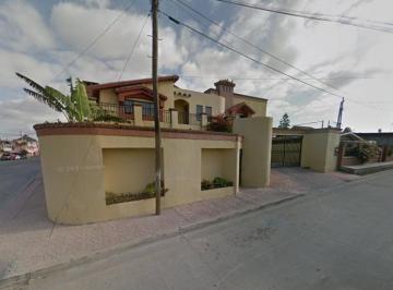 Casa de 4 habitaciones, Playas de Rosarito · Casa en Venta en Col. Anexa Obrera Baja California N