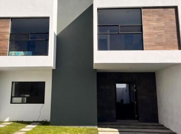 Fachada · Casa en Venta en Grand Preserve Juriquilla 4 Rec/ 1 en Pb