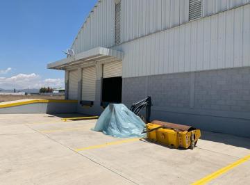 Bodega comercial · 1200m² · 4 Estacionamientos · Renta Bodega Industrial Cercana Al Aeropuerto de Querétaro
