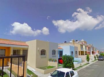 Casa de 3 habitaciones, Zapopan · Remato Casa en Col. Jardines del Vergel a 20 Min de Bosque El Centinela en Zapopan
