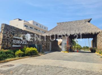 Casa · 108m² · 3 Recámaras · 2 Estacionamientos · Villa en Renta en Zona Diamante, Terrasol Residencial, Acapulco