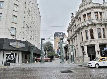 Local comercial , Monterrey · Local Comercial de 1300 m² en Renta en Monterrey Centro