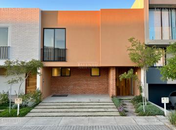 Casa de 3 habitaciones, Zapopan · Casa en Venta Solares Residencial Zapopan Jalisco