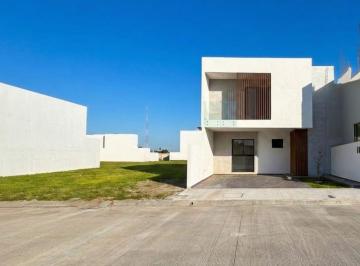 Casa de 3 habitaciones, Alvarado · Casa con 3 Habitaciones de 186 m² en Venta en Punto Lomas