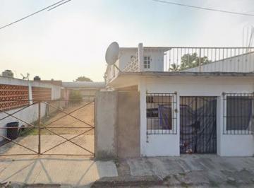 Casa de 2 habitaciones, Minatitlán · Casa en Venta Cuauhtemoc, Minatitlán, Ver.