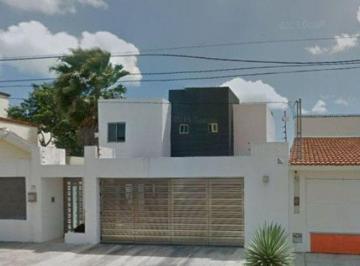 Casa de 5 habitaciones, Cancún · Casa en Remate Bancario