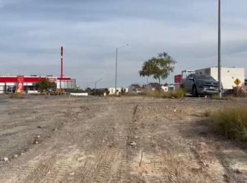 Terreno / Lote , Monterrey · Terreno Cumbres Habitacional o Comercial