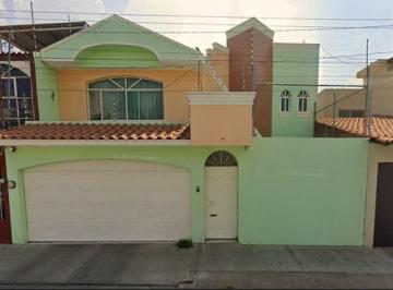 Casa de 3 habitaciones, Morelia · Casa en Venta en Juan de La Cueva, El Mirador Punhuato, Morelia, Michoacán