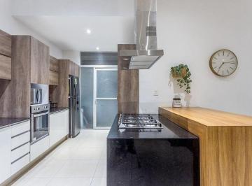 Casa · 360m² · 4 Recámaras · Casa Amueblada en Oportunidad, Residencial Corinto con Doble Seguridad y Acceso a Dos Casas Club
