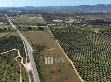 297876420442c0db6439f6d489e19419af9ea28ae66953b4fda8a86a012567c9 · 5 Ha Frente Carretera a La Entrada a Sassi del Valle