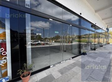 Local comercial · 41m² · 50 Estacionamientos · Renta de Local Comercial en Planta Baja, Zakia Querétaro.