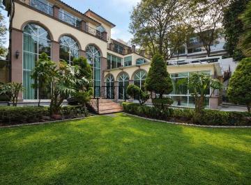 17b9cf1f30e3f24f3e9b2795e3bac709ad0254a6a362dfd96ad3bf7304f39339 · Residencia en Venta en Zona Esmeralda con Alberca, Cine y Salón de Juegos