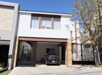 Casa de 3 habitaciones, Monterrey · Casa en Venta, Vistancias, Zona Sur, Mty