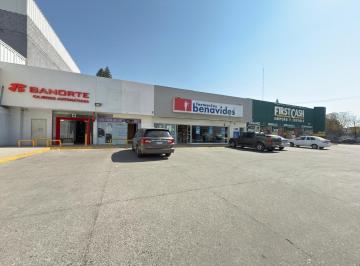 Local comercial · 170m² · 30 Estacionamientos · Local en Renta Blvd. Miguel Hidalgo, León, Guanajuato