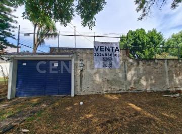 Casa · 400m² · 3 Recámaras · 10 Estacionamientos · Casa de un Nivel en Atlixco, con Alberca Zona Casa de Piedra