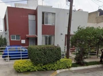 Casa de 4 habitaciones, Guadalajara · Casa en Venta Jardines del Country Guadalajara, Jalisco.