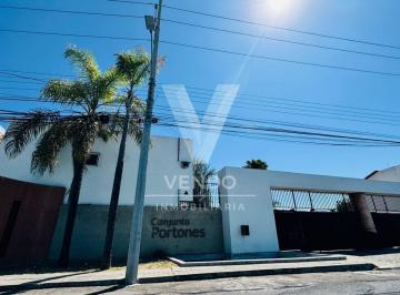 Casa · 154m² · 3 Recámaras · 2 Estacionamientos · Casa en Venta en El Fraccionamiento Portones