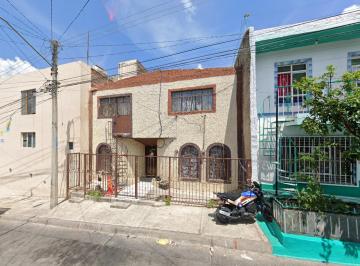 Casa de 4 habitaciones, Guadalajara · Remate Bancario Colonia Heleodoro Hernandez Guadalajara Jalisco