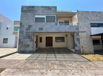 Casa de 4 habitaciones, San Andrés Cholula · Casa en Venta Parque La Castellana, Lomas de Angelópolis II Puebla.