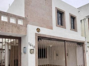 Casa de 3 habitaciones, San Nicolás de los Garza · Casa en Renta Av Casa Blanca, San Nicolas de Los Garza Nuevo León