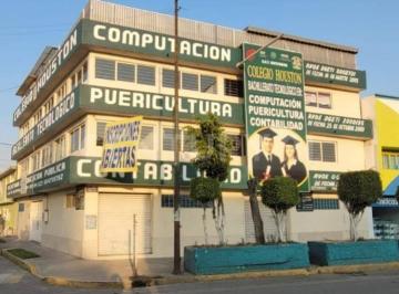 Local comercial · 844m² · 2 Estacionamientos · Se Renta Inmueble en Mixcoatl, Ancon Los Reyes, La Paz, Edo. de Mexico