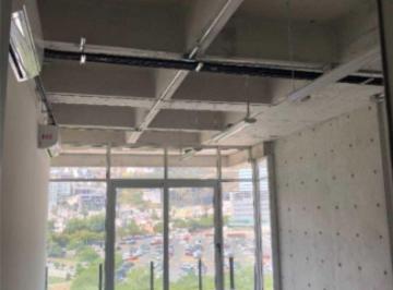 eca140a6bea678f70bd32ad7b6bbfd79dd7e7786f7cdd2759cc2315e7e4f061b · Oficina en Renta Valle Oriente 31.96 m²