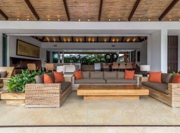 96f63403d4a261f08fcee22455be1c3d07c219a7078bd48c1567f7a3e1c4be28 · Casa en Venta Avandaro Valle de Bravo