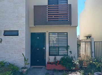 Casa en condominio · 75m² · 3 Recámaras · 2 Estacionamientos · Casa Amueblada en Renta 3 Recámaras en El Campestre, Cerca del Cucba y Technology Park