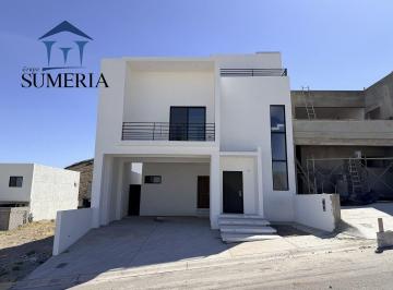 10bf3c44f64e08f8896fdec906216b686fd166645041ac5cadc9f0f7d888a3c9 · Casa en Venta con Vista a La Presa en Condesa Rejón