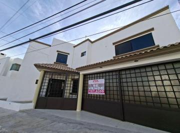 Casa de 3 habitaciones, Durango · Casa en Venta en Colinas del Saltito
