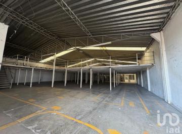 Bodega comercial · 635m² · 4 Estacionamientos · Bodega en Venta Puebla Puebla